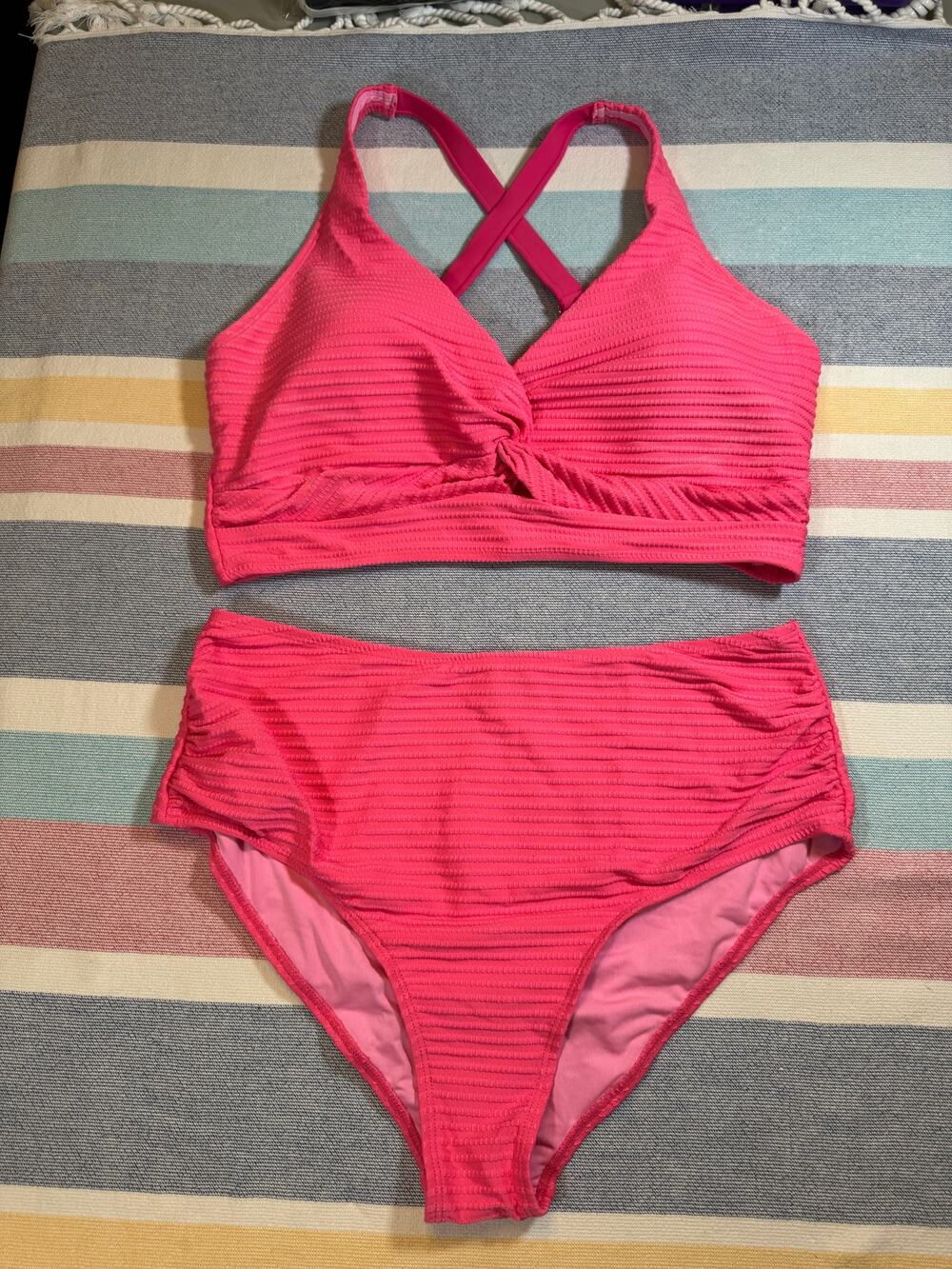 NWOT Bright Pink Textured Bikini Set - XL, Crisscross Detail